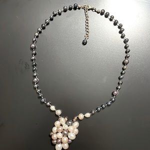 Vintage hand made necklace of pearls